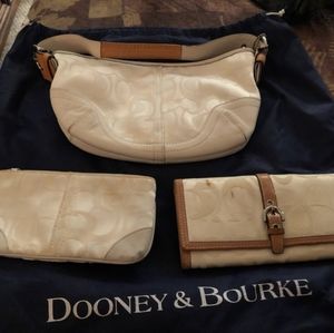 Coach Small hand bag with accessories